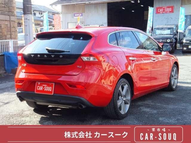 Ｖ４０ Ｔ４　ディーラー車・純正ナビ地デジ・Ｂｌｕｅｔｏｏｔｈ・バックモニター・黒革パワーシート・シートヒーター・スマートキー・プッシュスタート・オートクルーズ・ＥＴＣ・社外レーダー・ＨＩＤライト・純正１７ＡＷ（13枚目）