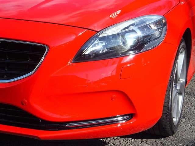 Ｖ４０ Ｔ４　ディーラー車・純正ナビ地デジ・Ｂｌｕｅｔｏｏｔｈ・バックモニター・黒革パワーシート・シートヒーター・スマートキー・プッシュスタート・オートクルーズ・ＥＴＣ・社外レーダー・ＨＩＤライト・純正１７ＡＷ（18枚目）
