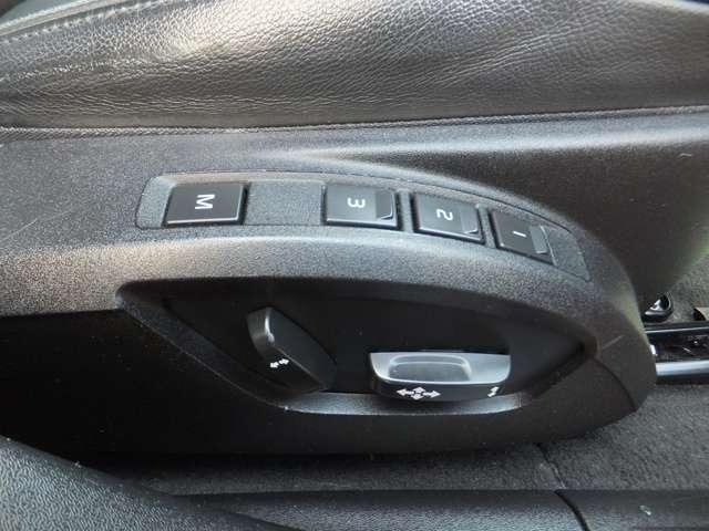 Ｖ４０ Ｔ４　ディーラー車・純正ナビ地デジ・Ｂｌｕｅｔｏｏｔｈ・バックモニター・黒革パワーシート・シートヒーター・スマートキー・プッシュスタート・オートクルーズ・ＥＴＣ・社外レーダー・ＨＩＤライト・純正１７ＡＷ（34枚目）