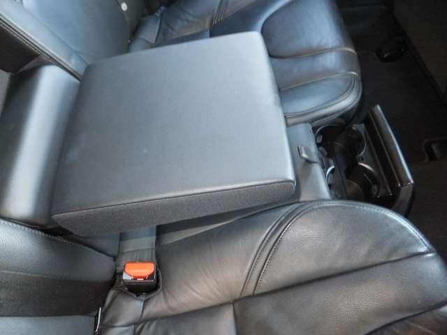 Ｖ４０ Ｔ４　ディーラー車・純正ナビ地デジ・Ｂｌｕｅｔｏｏｔｈ・バックモニター・黒革パワーシート・シートヒーター・スマートキー・プッシュスタート・オートクルーズ・ＥＴＣ・社外レーダー・ＨＩＤライト・純正１７ＡＷ（40枚目）