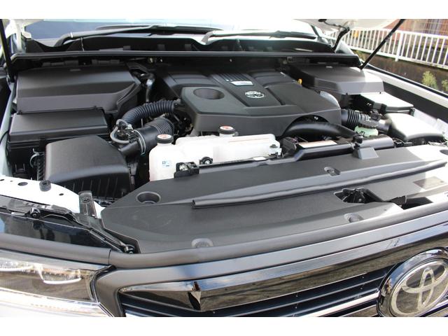 ランドクルーザー 4WD モデリスタエアロ リアスポイラー リアエンタ 寒冷地 サンルーフ クールボックス 電動デフロック セーフティセンス 前後ドラレコ 空気圧警報 ルーフレール グリル ホイールブラックアウト(21枚目)