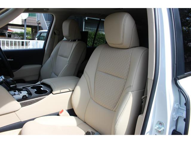 ランドクルーザー 4WD モデリスタエアロ リアスポイラー リアエンタ 寒冷地 サンルーフ クールボックス 電動デフロック セーフティセンス 前後ドラレコ 空気圧警報 ルーフレール グリル ホイールブラックアウト(26枚目)