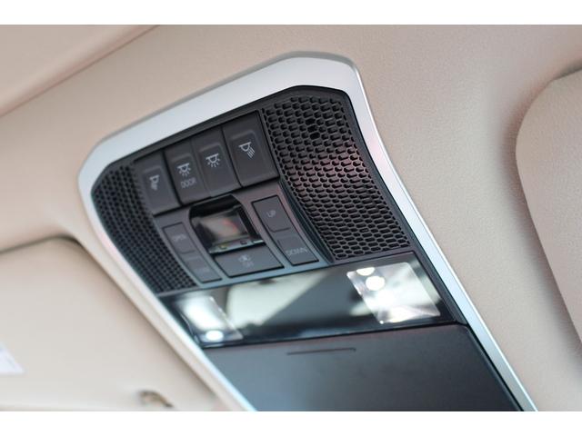 ランドクルーザー 4WD モデリスタエアロ リアスポイラー リアエンタ 寒冷地 サンルーフ クールボックス 電動デフロック セーフティセンス 前後ドラレコ 空気圧警報 ルーフレール グリル ホイールブラックアウト(51枚目)