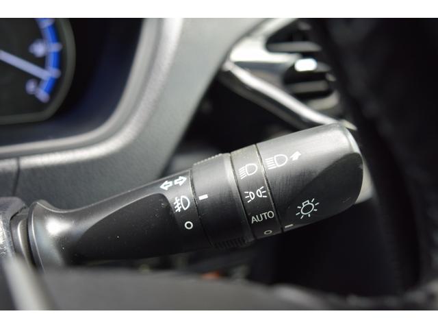 ヴォクシー ハイブリッドＺＳ　煌ＩＩ　アルパインナビ地デジ＆リアプリップダウンモニター・両側電動スライドドア・レーダー付ミラー・ドラレコ・デュアルオートＡＣ・純正１６ＡＷ・ＬＥＤライト・フォグ・トヨタセーフティセンス（47枚目）