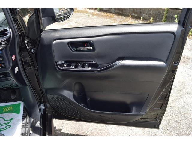 ヴォクシー ハイブリッドＺＳ　煌ＩＩ　アルパインナビ地デジ＆リアプリップダウンモニター・両側電動スライドドア・レーダー付ミラー・ドラレコ・デュアルオートＡＣ・純正１６ＡＷ・ＬＥＤライト・フォグ・トヨタセーフティセンス（54枚目）