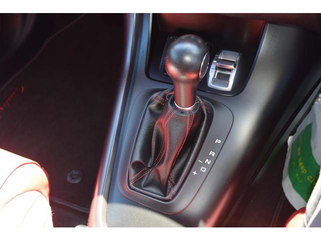 ジュリエッタ スポルティーバ ディーラー車・赤革パワーシート/シートヒーター・社外ナビ地デジ/BT接続可・ETC・パドルシフト・オートライト・デュアルオートAC・純正18インチAW・ディスチャージライト・フォグ(20枚目)