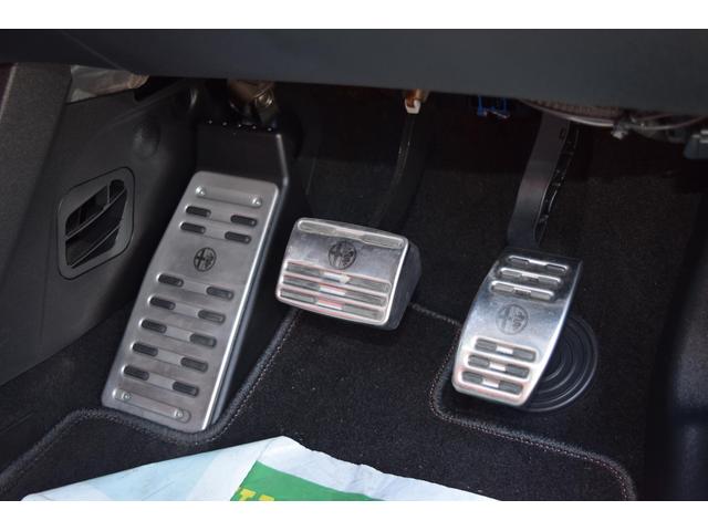 ジュリエッタ スポルティーバ ディーラー車・赤革パワーシート/シートヒーター・社外ナビ地デジ/BT接続可・ETC・パドルシフト・オートライト・デュアルオートAC・純正18インチAW・ディスチャージライト・フォグ(63枚目)