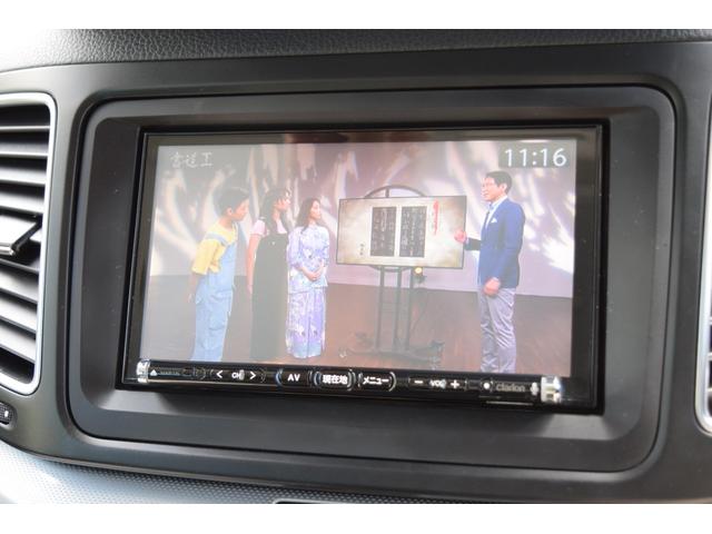 シャラン ＴＳＩ　ハイラインブルーモーションテクノロジー　社外ナビ地デジ／ＢＴ／ＤＶＤ／バックモニター・両側電動スライドドア・障害物センサー・オートクルーズ・ＥＴＣ・ルーフレール・ＨＩＤライト・フォグ・純正１６インチＡＷ・オートライト・デュアルＡＡＣ（17枚目）