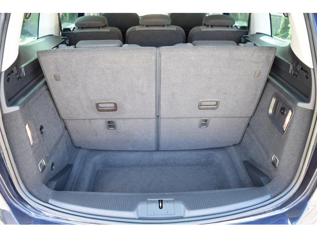 シャラン ＴＳＩ　ハイラインブルーモーションテクノロジー　社外ナビ地デジ／ＢＴ／ＤＶＤ／バックモニター・両側電動スライドドア・障害物センサー・オートクルーズ・ＥＴＣ・ルーフレール・ＨＩＤライト・フォグ・純正１６インチＡＷ・オートライト・デュアルＡＡＣ（31枚目）