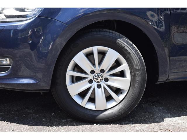 シャラン ＴＳＩ　ハイラインブルーモーションテクノロジー　社外ナビ地デジ／ＢＴ／ＤＶＤ／バックモニター・両側電動スライドドア・障害物センサー・オートクルーズ・ＥＴＣ・ルーフレール・ＨＩＤライト・フォグ・純正１６インチＡＷ・オートライト・デュアルＡＡＣ（37枚目）