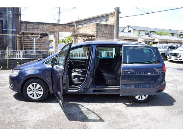 シャラン ＴＳＩ　ハイラインブルーモーションテクノロジー　社外ナビ地デジ／ＢＴ／ＤＶＤ／バックモニター・両側電動スライドドア・障害物センサー・オートクルーズ・ＥＴＣ・ルーフレール・ＨＩＤライト・フォグ・純正１６インチＡＷ・オートライト・デュアルＡＡＣ（40枚目）