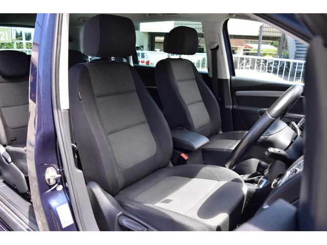 シャラン ＴＳＩ　ハイラインブルーモーションテクノロジー　社外ナビ地デジ／ＢＴ／ＤＶＤ／バックモニター・両側電動スライドドア・障害物センサー・オートクルーズ・ＥＴＣ・ルーフレール・ＨＩＤライト・フォグ・純正１６インチＡＷ・オートライト・デュアルＡＡＣ（54枚目）