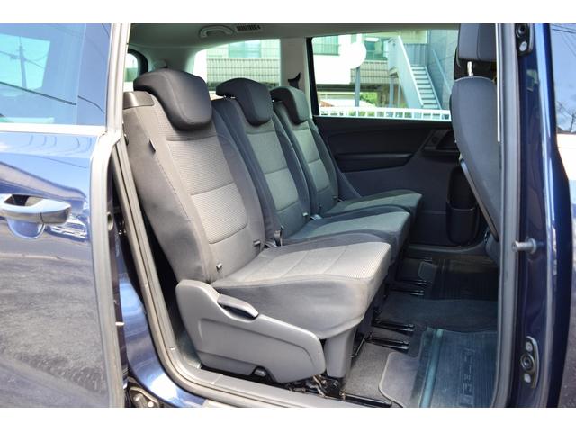 シャラン ＴＳＩ　ハイラインブルーモーションテクノロジー　社外ナビ地デジ／ＢＴ／ＤＶＤ／バックモニター・両側電動スライドドア・障害物センサー・オートクルーズ・ＥＴＣ・ルーフレール・ＨＩＤライト・フォグ・純正１６インチＡＷ・オートライト・デュアルＡＡＣ（57枚目）