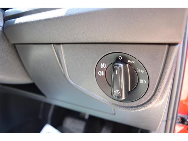 ポロ TSIハイライン 純正ナビ/バックモニター/パーキングアシスト・クルコン・パドルシフト・プッシュスタート・ETC・デュアルオートAC・革巻ステアリング・純正16AW・ウインカーミラー(48枚目)