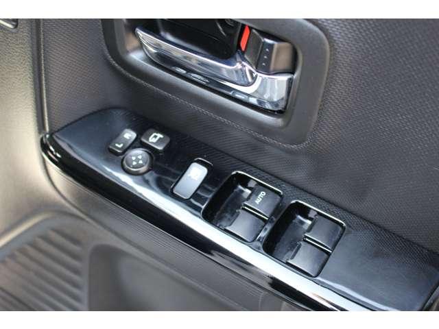 �Q�N�ۏ؁@�Փˌy���u���[�L�@�S���ʃJ�����@�����p���X���@�h�����R�@�t���Z�O�i�r�i�a�����������������j�@�V�[�g�q�[�^�[�@�X�}�[�g�L�[�@�d�s�b