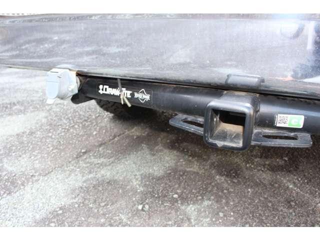 ５４００ｃｃ　ＣＡＲＦＡＸ　フルセグナビ（ｂｌｕｅｔｏｏｔｈ）　バックカメラ　リアモニター　ヒッチメンバー　社外マフラー・ホイール　本革シート　キーレス２個　ＥＴＣ