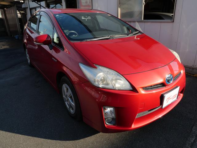 プリウス Ｓ　スマートキー　プッシュスタート　ナビ　ＴＶ　ＥＴＣ　オートエアコン　記録簿　電動格納ミラー　パワーウィンドウ　パワーステアリング（4枚目）