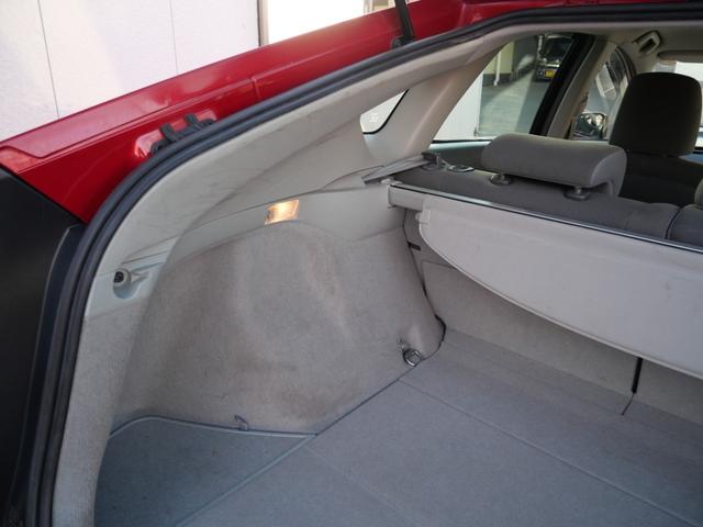 プリウス Ｓ　スマートキー　プッシュスタート　ナビ　ＴＶ　ＥＴＣ　オートエアコン　記録簿　電動格納ミラー　パワーウィンドウ　パワーステアリング（22枚目）