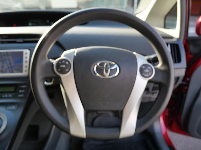 プリウス Ｓ　スマートキー　プッシュスタート　ナビ　ＴＶ　ＥＴＣ　オートエアコン　記録簿　電動格納ミラー　パワーウィンドウ　パワーステアリング（31枚目）