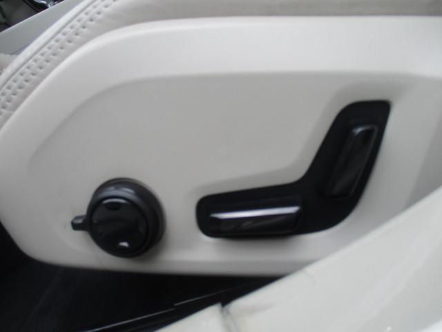Ｖ６０ Ｔ５　インスクリプション　純正ナビ　ＡｐｐｌｅＣａｒＰｌａｙ　ｈａｒｍａｎ／ｋａｒｄｏｎ　ａｎｄｒｏｉｄａｕｔｏ　ＨＵＤ　クルーズコントロール　Ｂｌｕｅｔｏｏｔｈ　パワーシート　バックカメラ　メモリーシート　パーキングサポート（41枚目）