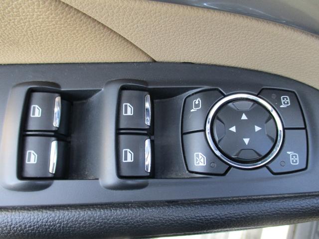 エクスプローラー ＸＬＴ　エコブースト　左ハンドル　純正オーディオ　Ｂｌｕｅｔｏｏｔｈ　ＥＴＣ　バックカメラ　サイドカメラ　電動シート　電動格納ミラー　キーレス　スマートキー　スペアキー　１８インチ純正アルミホイール（39枚目）