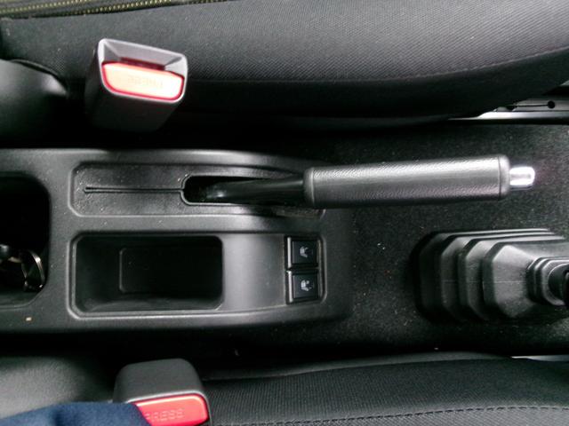 ジムニー ＸＣ　禁煙車　ワンオーナー　純正ナビ　フルセグ　ＢＴ　クルコン　ＥＴＣ　シートヒーター　ＬＥＤヘッドライト　フォグランプ　オートライト　ヘッドライトウォッシャー　車線逸脱警報装置　衝突軽減ブレーキ（25枚目）
