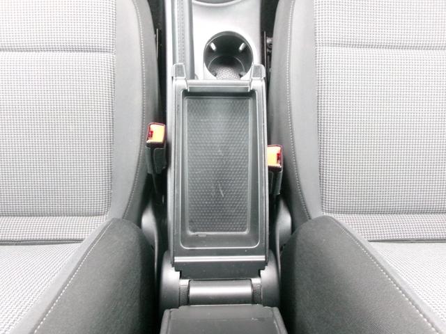 この度はカーセブン中津店の在庫をご覧いただきまして、有難う御座います。今回はとっておきの上質車を皆様にご紹介させて頂きますので、どうぞ最後までお付き合い宜しくお願い致しますｍ（＿＿）ｍ