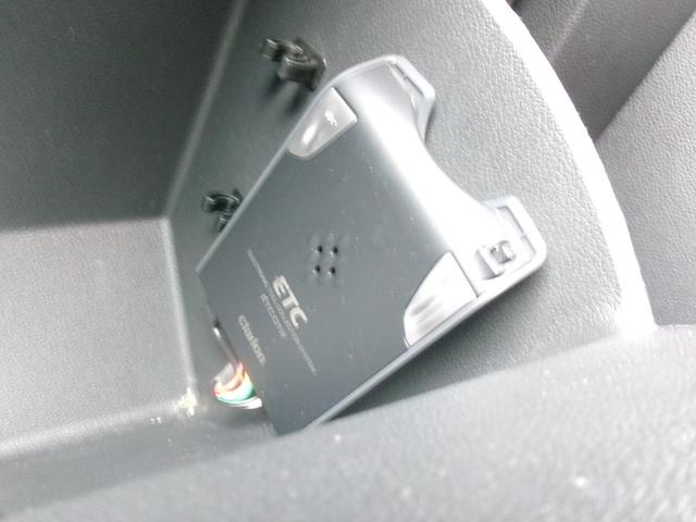 今や、カーライフにおける重要性はナビにも匹敵するのではないでしょうか？当店ではセットアップ後、お渡し致しますのでご納車当日からご利用頂けます！高速道路料金のお支払いが楽々です♪