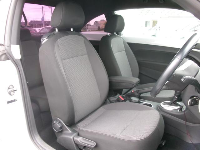 ドライバー目線での快適かつ座り心地の良いシートになっております！