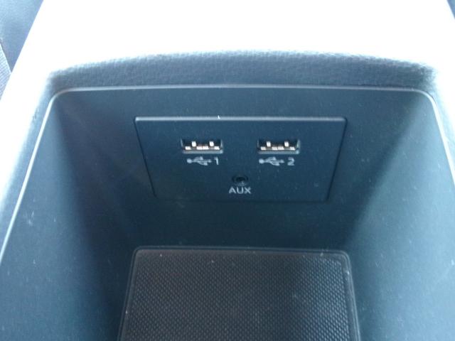 Ａ３セダン ２．０ＴＦＳＩクワトロ　スポーツ　Ｓラインパッケージ　禁煙車　純正ナビ　ＢＣ　ＢＴ　Ｐセンサー　フルセグ　パドルシフト　オートライト　ＬＥＤ　ＦＲフォグ　ドラレコ　ＥＴＣ　スマートキー　スペアキー　電動シート　シートヒーター　ＡＡＣ　ＡＢＨ　純正１８ＡＷ（20枚目）