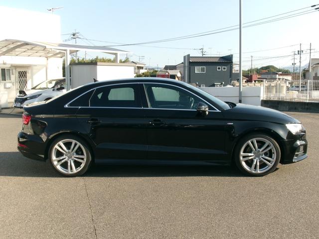 Ａ３セダン ２．０ＴＦＳＩクワトロ　スポーツ　Ｓラインパッケージ　禁煙車　純正ナビ　ＢＣ　ＢＴ　Ｐセンサー　フルセグ　パドルシフト　オートライト　ＬＥＤ　ＦＲフォグ　ドラレコ　ＥＴＣ　スマートキー　スペアキー　電動シート　シートヒーター　ＡＡＣ　ＡＢＨ　純正１８ＡＷ（56枚目）