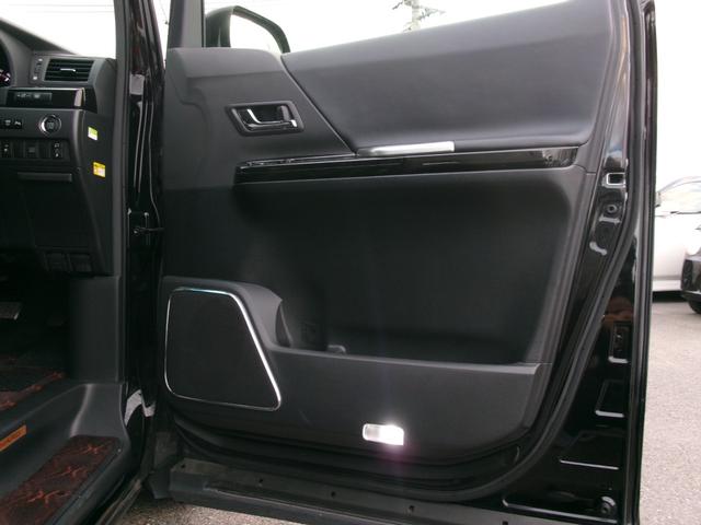 アルファード ２４０Ｓ　タイプゴールド　１オナ　禁煙車　社外メモリナビ　ＢＣ　ＢＴ　フルセグ　後席モニター　オートライト　ＨＩＤ　Ｆフォグ　ＡＡＣ　ＥＴＣ　スマートキー　　両側電動スライド　ローダウン　モデリスタエアロ　社外１９ＡＷ（34枚目）