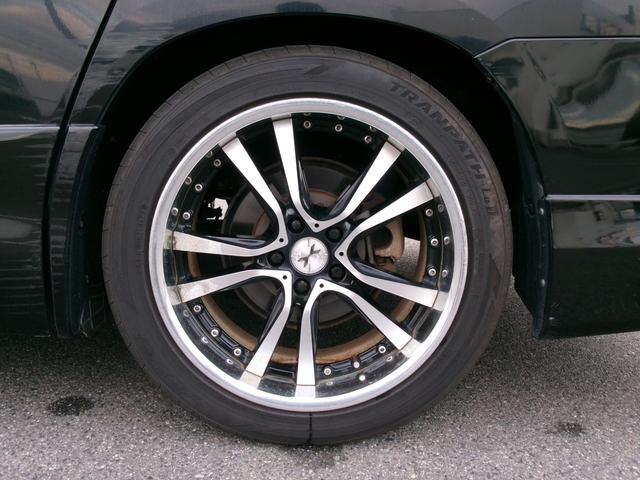 アルファード ２４０Ｓ　タイプゴールド　１オナ　禁煙車　社外メモリナビ　ＢＣ　ＢＴ　フルセグ　後席モニター　オートライト　ＨＩＤ　Ｆフォグ　ＡＡＣ　ＥＴＣ　スマートキー　　両側電動スライド　ローダウン　モデリスタエアロ　社外１９ＡＷ（44枚目）