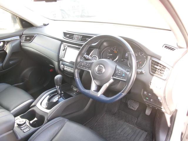 エクストレイル オーテック　ｉパッケージ　禁煙車　プロパイロット　ＬＥＤヘッドライト　フォグランプ　純正ナビ　フルセグ　ＢＴ　全方位カメラ　バックカメラ　ドラレコ前後　シートヒーター　パワーバックドア　ＢＳＭ　クリアランスソナー　サンルーフ（5枚目）