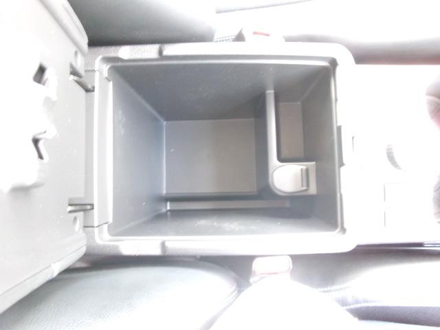 エクストレイル オーテック　ｉパッケージ　禁煙車　プロパイロット　ＬＥＤヘッドライト　フォグランプ　純正ナビ　フルセグ　ＢＴ　全方位カメラ　バックカメラ　ドラレコ前後　シートヒーター　パワーバックドア　ＢＳＭ　クリアランスソナー　サンルーフ（20枚目）