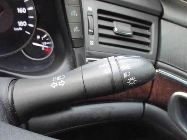 フーガハイブリッド ベースグレード　ワンオーナー　禁煙車　純正ＨＤＤナビ　フルセグ　バックカメラ　サイドカメラ　アダプティブクルーズコントロール　衝突軽減ブレーキ　ＨＩＤ　パワーシート　シートポジション　フォグランプ　純正ＡＷ１８インチ（25枚目）