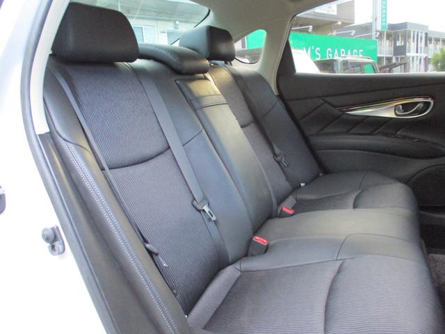 フーガハイブリッド ベースグレード　ワンオーナー　禁煙車　純正ＨＤＤナビ　フルセグ　バックカメラ　サイドカメラ　アダプティブクルーズコントロール　衝突軽減ブレーキ　ＨＩＤ　パワーシート　シートポジション　フォグランプ　純正ＡＷ１８インチ（37枚目）