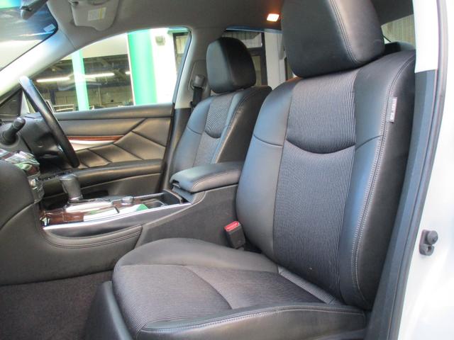 フーガハイブリッド ベースグレード　ワンオーナー　禁煙車　純正ＨＤＤナビ　フルセグ　バックカメラ　サイドカメラ　アダプティブクルーズコントロール　衝突軽減ブレーキ　ＨＩＤ　パワーシート　シートポジション　フォグランプ　純正ＡＷ１８インチ（38枚目）