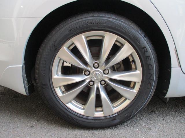 フーガハイブリッド ベースグレード　ワンオーナー　禁煙車　純正ＨＤＤナビ　フルセグ　バックカメラ　サイドカメラ　アダプティブクルーズコントロール　衝突軽減ブレーキ　ＨＩＤ　パワーシート　シートポジション　フォグランプ　純正ＡＷ１８インチ（46枚目）