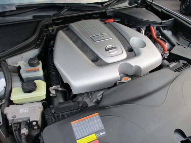 フーガハイブリッド ベースグレード　ワンオーナー　禁煙車　純正ＨＤＤナビ　フルセグ　バックカメラ　サイドカメラ　アダプティブクルーズコントロール　衝突軽減ブレーキ　ＨＩＤ　パワーシート　シートポジション　フォグランプ　純正ＡＷ１８インチ（49枚目）