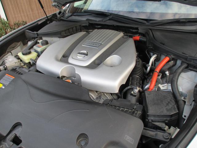 フーガハイブリッド ベースグレード　ワンオーナー　禁煙車　純正ＨＤＤナビ　フルセグ　バックカメラ　サイドカメラ　アダプティブクルーズコントロール　衝突軽減ブレーキ　ＨＩＤ　パワーシート　シートポジション　フォグランプ　純正ＡＷ１８インチ（50枚目）