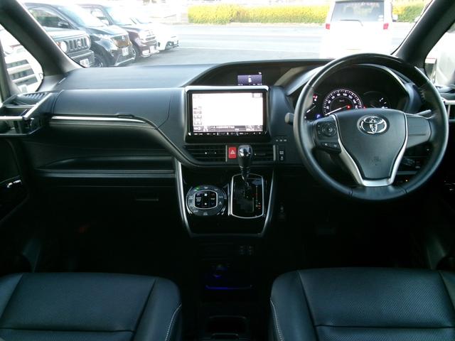 エスクァイア Ｇｉ　ワンオーナー　禁煙車　アルパインメモリーナビ９インチ　アルパインフリップダウンモニター　バックカメラ　フルセグ　クルーズコントロール　両側電動スライドドア　衝突軽減ブレーキ　ＥＴＣ　純正ＡＷ１５インチ（5枚目）