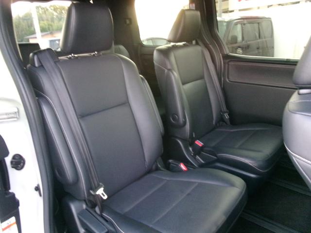 エスクァイア Ｇｉ　ワンオーナー　禁煙車　アルパインメモリーナビ９インチ　アルパインフリップダウンモニター　バックカメラ　フルセグ　クルーズコントロール　両側電動スライドドア　衝突軽減ブレーキ　ＥＴＣ　純正ＡＷ１５インチ（40枚目）