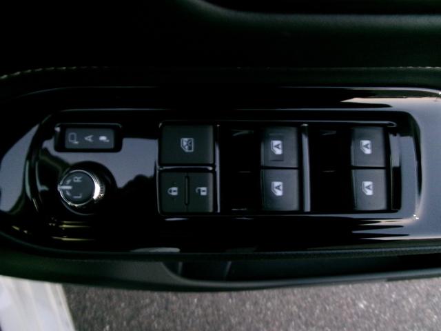 エスクァイア Ｇｉ　ワンオーナー　禁煙車　アルパインメモリーナビ９インチ　アルパインフリップダウンモニター　バックカメラ　フルセグ　クルーズコントロール　両側電動スライドドア　衝突軽減ブレーキ　ＥＴＣ　純正ＡＷ１５インチ（49枚目）