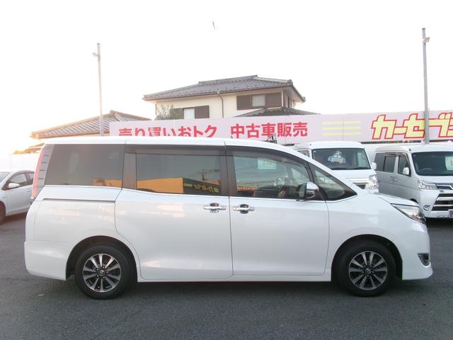 エスクァイア Ｇｉ　ワンオーナー　禁煙車　アルパインメモリーナビ９インチ　アルパインフリップダウンモニター　バックカメラ　フルセグ　クルーズコントロール　両側電動スライドドア　衝突軽減ブレーキ　ＥＴＣ　純正ＡＷ１５インチ（71枚目）