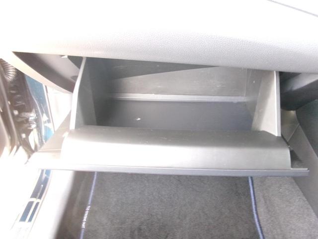 カローラスポーツ ハイブリッドＧ　Ｚ　１オナ　禁煙車　ディスプレイオーディオ　ＢＴ　ＢＣ　ＡｐｐｌｅＣａｒＰｌａｙ　ＡＣＣ　オートライト　ＬＥＤ　ＡＢＨ　ＡＡＣ　電動パーキング　ＥＴＣ　スマートキー　スペアキー　ドラレコ　純正１８ＡＷ（9枚目）