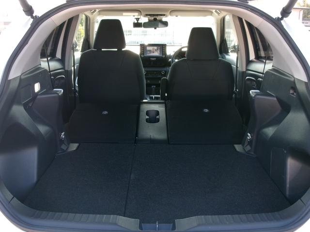 ヤリスクロス ハイブリッドＧ　モデリスタＦ・Ｒエアロ　ドアモール・フェンダーアーチモールブラック塗装　ディスプレイオーディオ　フルセグＴＶ　クリアランスソナー　ＢＳＭ　全方位カメラ　パワーバックドア　ＥＴＣ２．０　ドラレコ前後（42枚目）