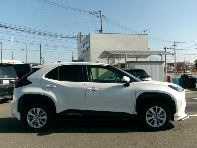 ヤリスクロス ハイブリッドＧ　モデリスタＦ・Ｒエアロ　ドアモール・フェンダーアーチモールブラック塗装　ディスプレイオーディオ　フルセグＴＶ　クリアランスソナー　ＢＳＭ　全方位カメラ　パワーバックドア　ＥＴＣ２．０　ドラレコ前後（63枚目）