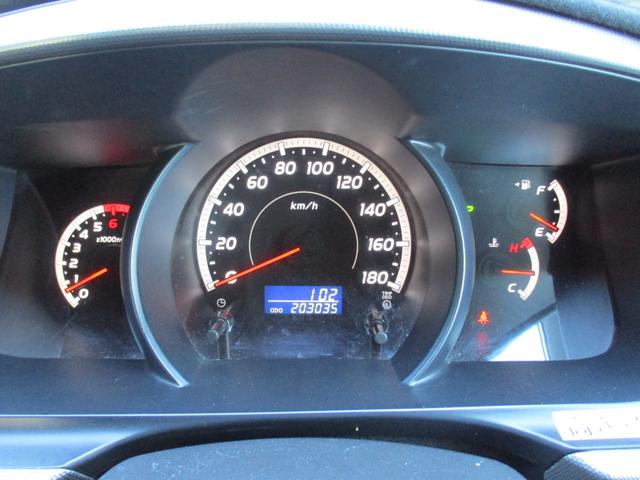 ハイエースワゴン ＧＬ　禁煙車　社外ナビ　ワンセグ　バックカメラ　ＡＣ１００Ｖ　電動格納ミラー　社外アルミホイール　フロントフォグランプ（21枚目）