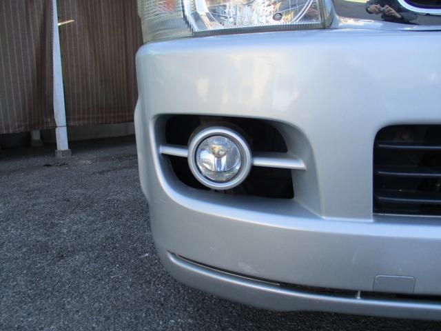 ハイエースワゴン ＧＬ　禁煙車　社外ナビ　ワンセグ　バックカメラ　ＡＣ１００Ｖ　電動格納ミラー　社外アルミホイール　フロントフォグランプ（46枚目）